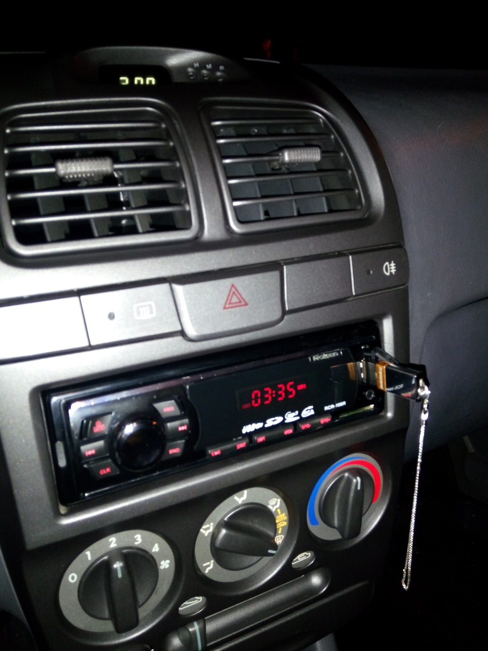 Фото в бортжурнале Hyundai Accent (2G)
