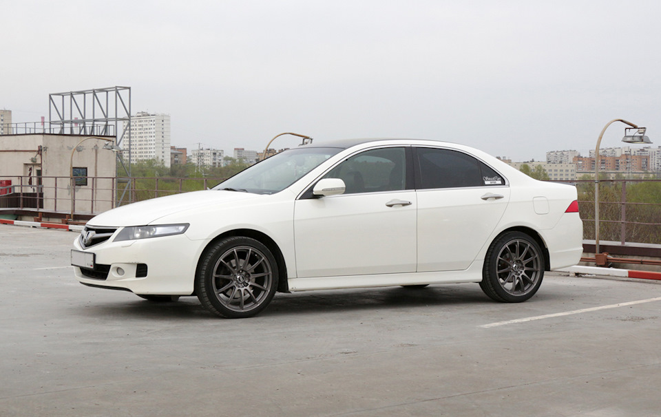 Фото в бортжурнале Honda Accord (7G)