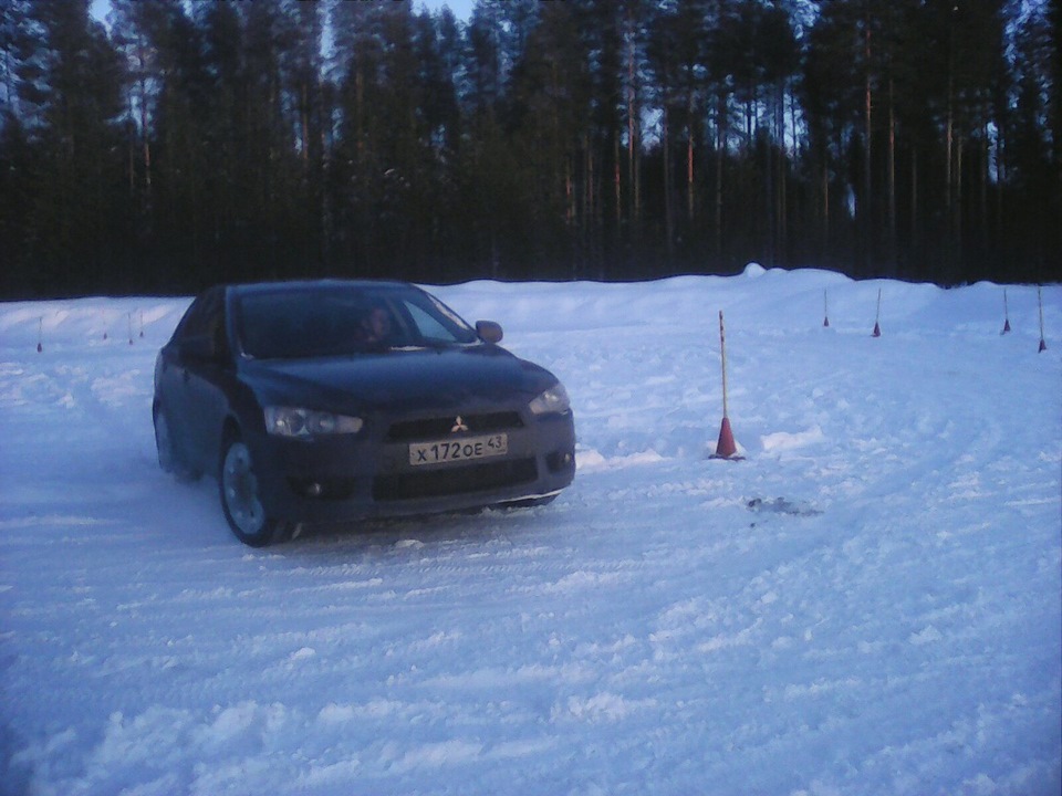 Фото в бортжурнале Mitsubishi Carisma