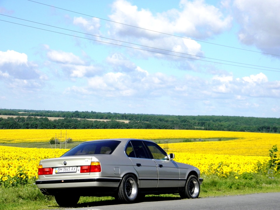 По дороге на работу — BMW 5 series (E34)