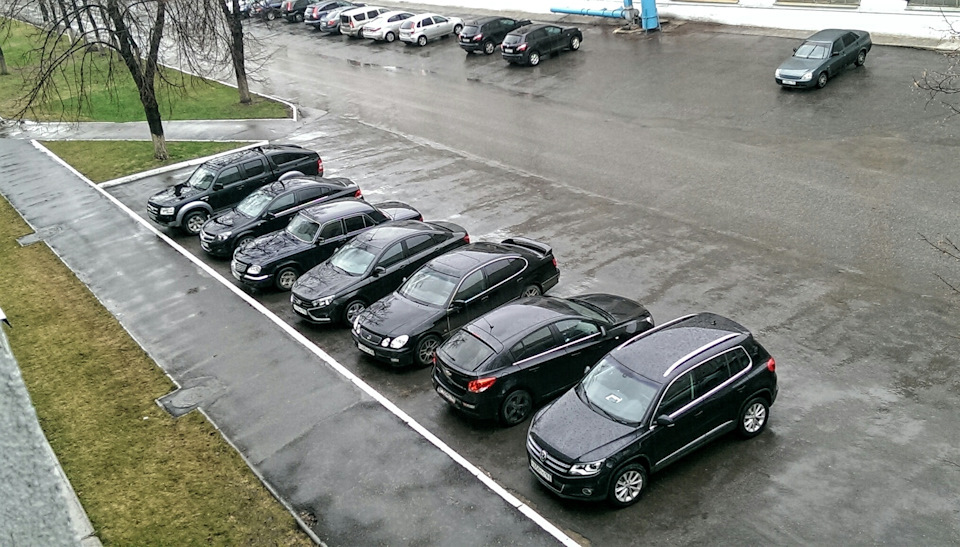 Ну и на последок случайное фото с работы. )) — Lada Vesta (1G)