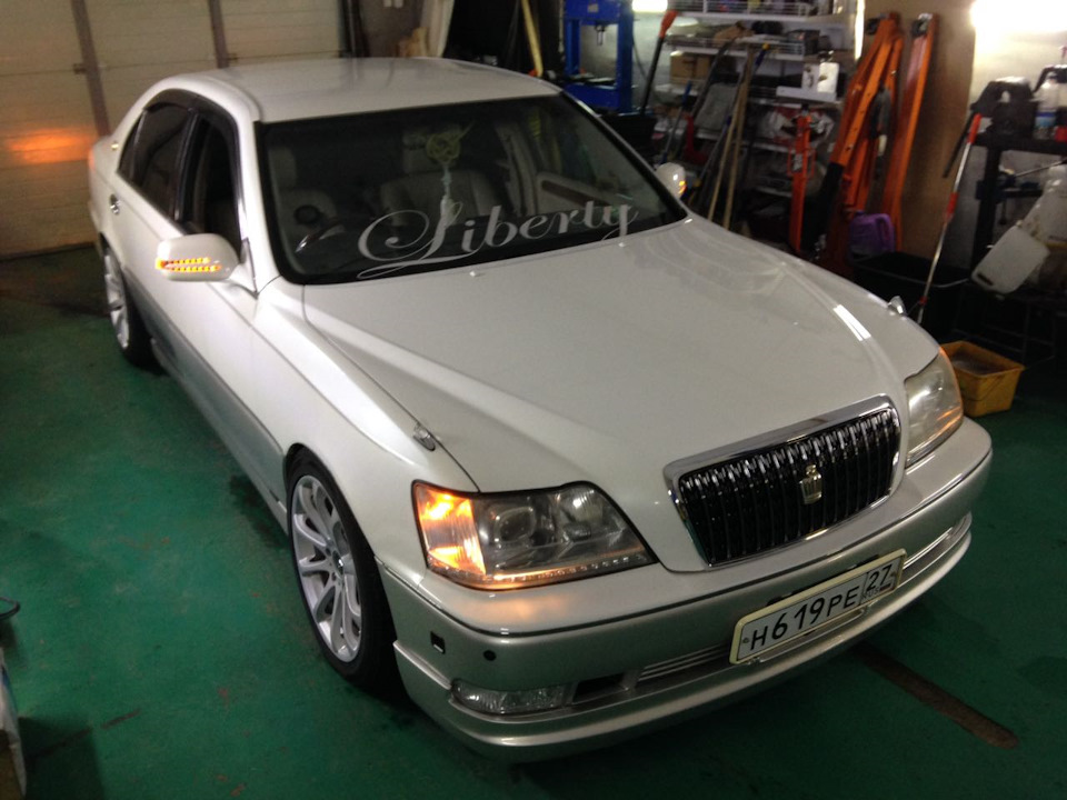 Фото в бортжурнале Toyota Crown Majesta (S170)