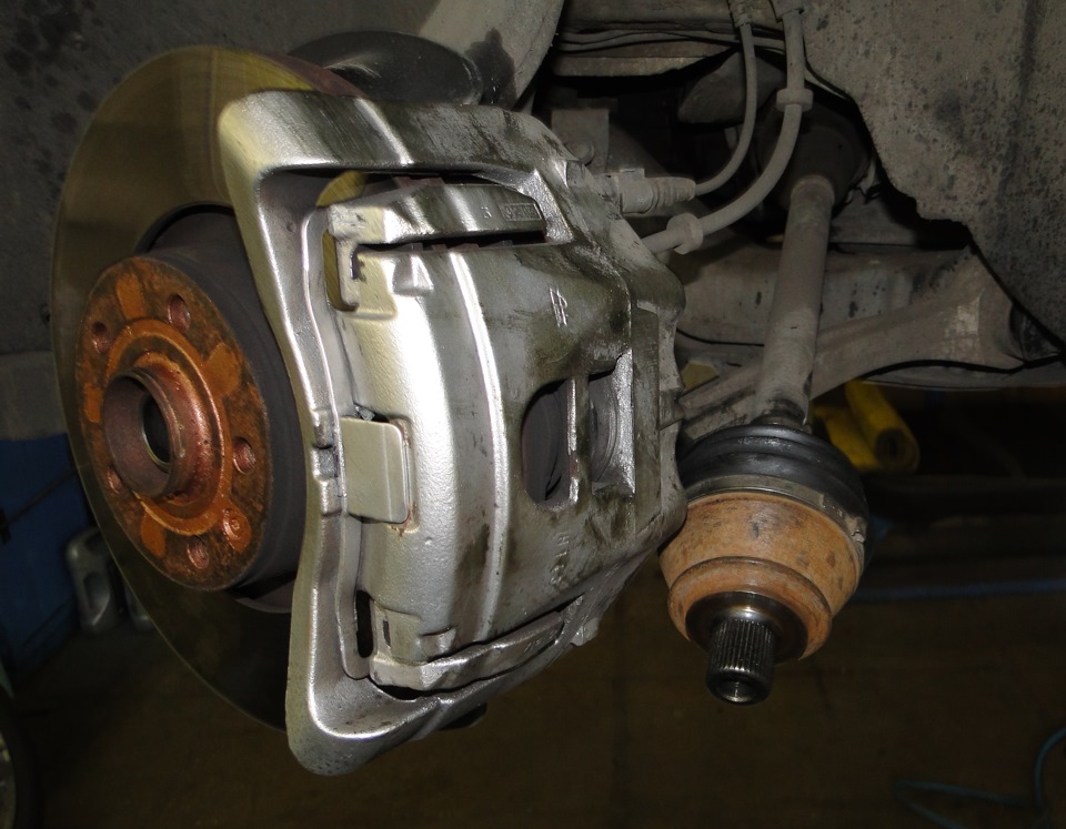 Фото в бортжурнале Audi A6 (C6)