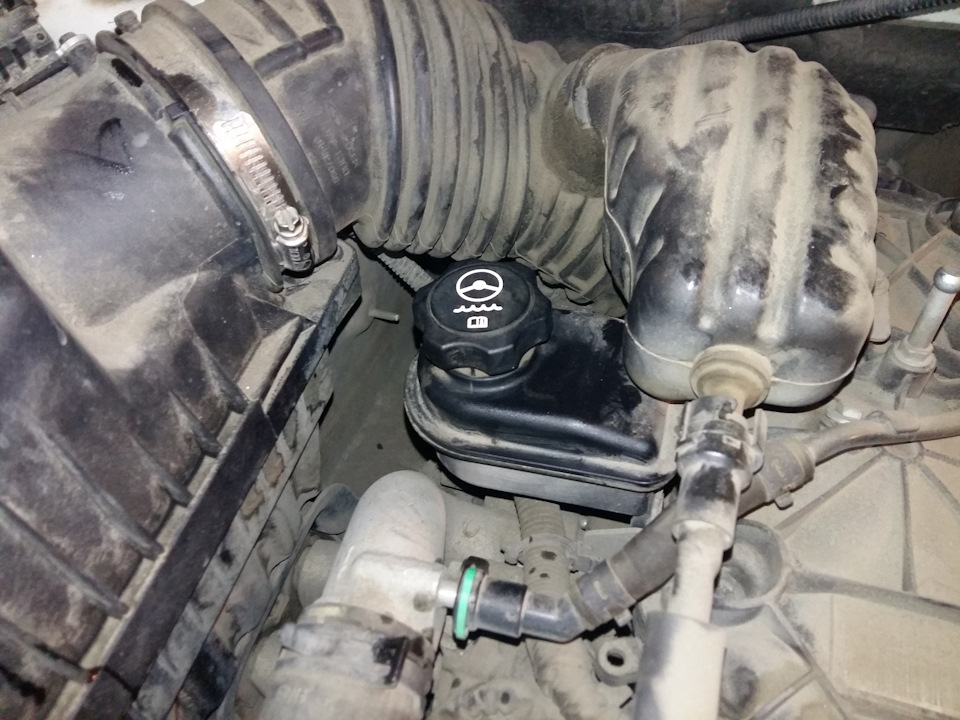Заливная горловина без защитного кожуха — Chevrolet Captiva (1G)
