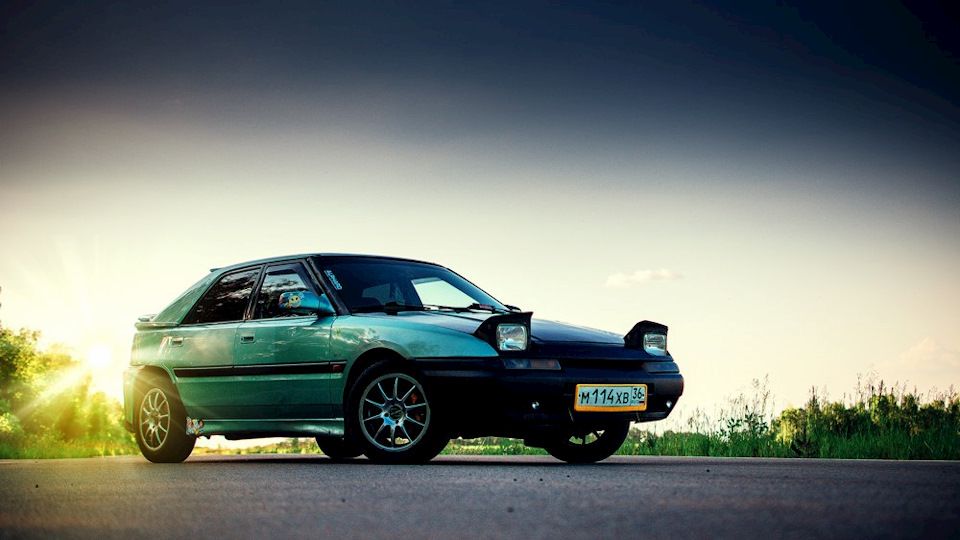 Mazda 323 F BG