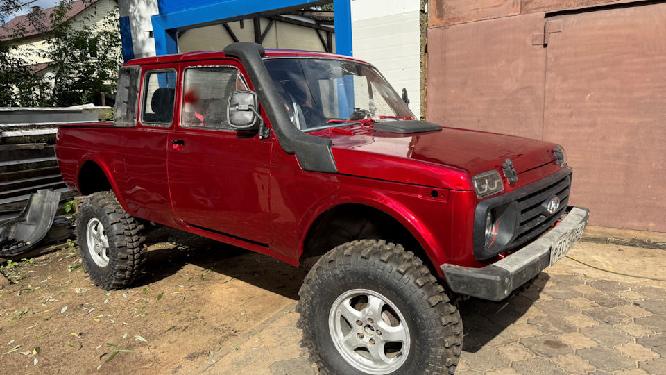 Lada 2329 НиваПикап 1.8 на раме