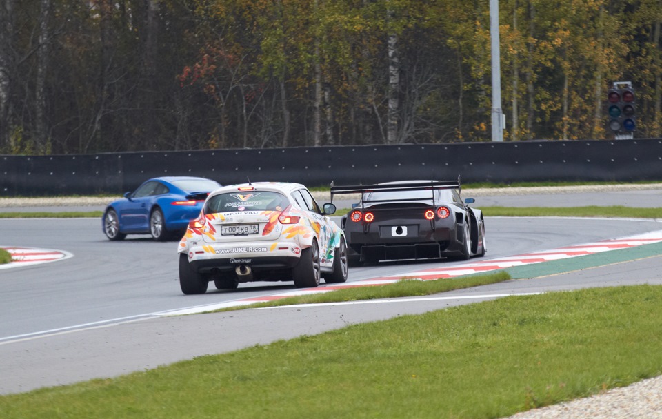 Фото в бортжурнале Nissan GT-R (R35)