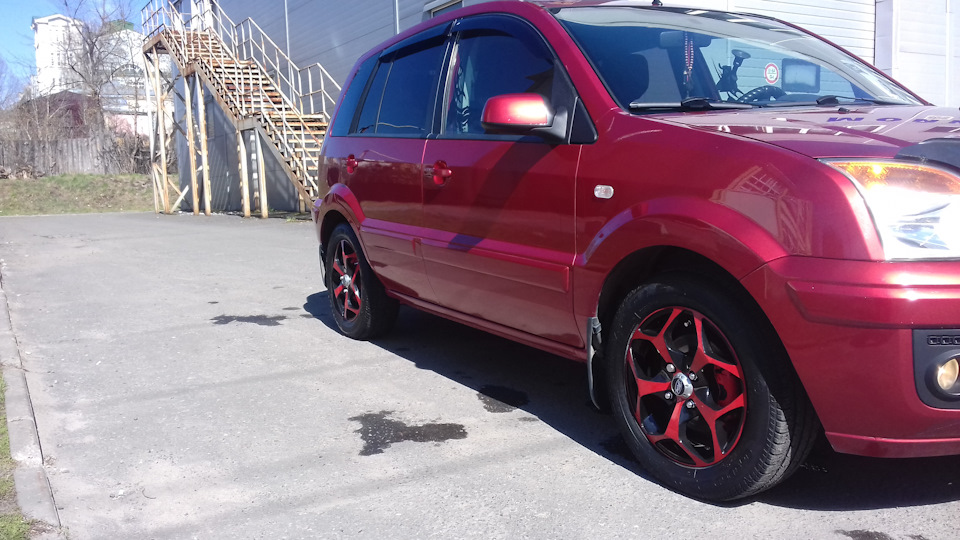Ford Fusion Tango