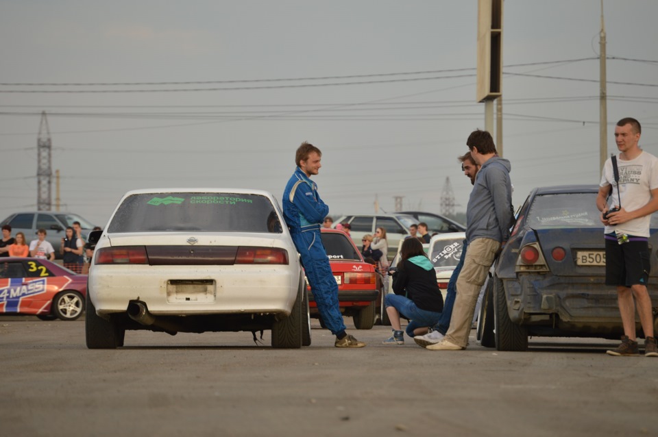 Фото в бортжурнале Nissan Laurel (C34)