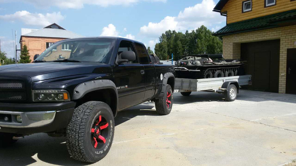 Dodge Ram off-road