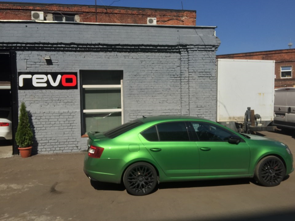 Фото в бортжурнале Skoda Octavia RS A7 Mk3