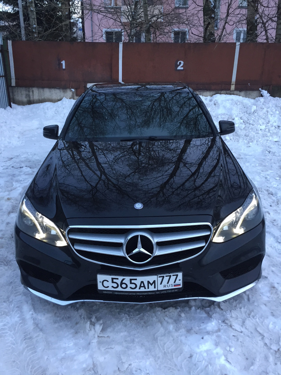 Фото в бортжурнале Mercedes-Benz E-Class (W212)