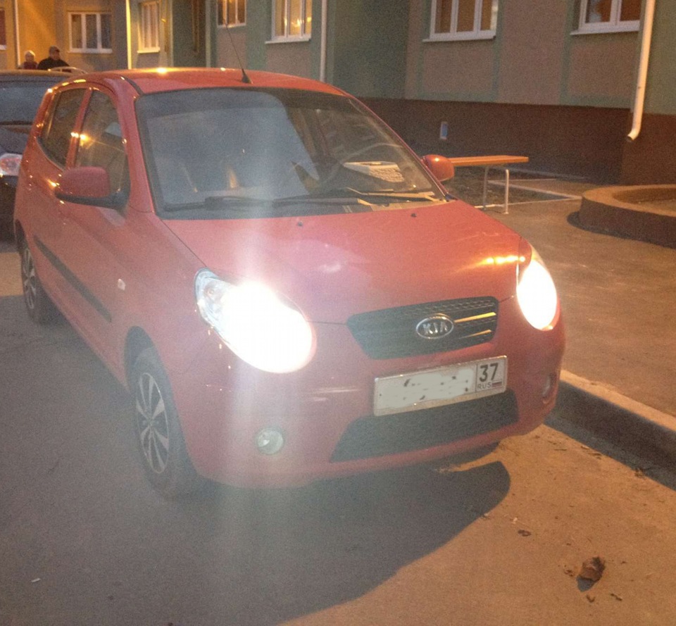 ксенон ночью — KIA Picanto (1G)