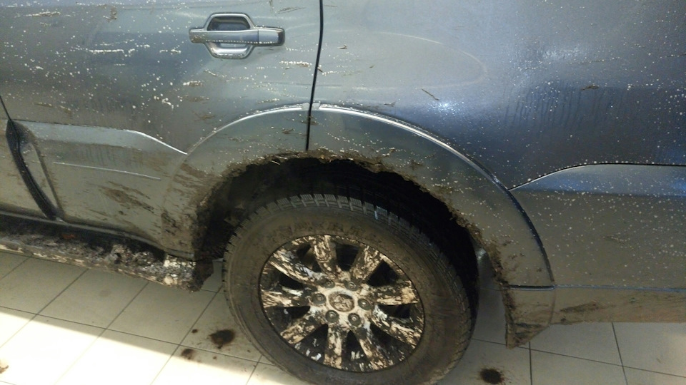Фото в бортжурнале Mitsubishi Pajero (4G)