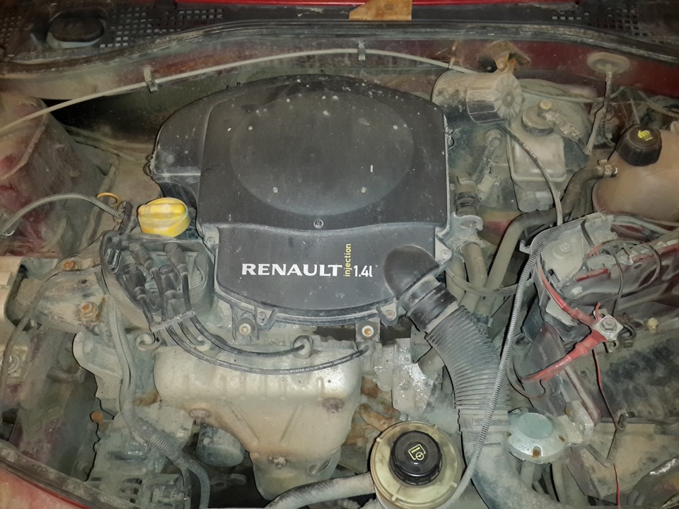 Фото в бортжурнале Renault Logan (1G)
