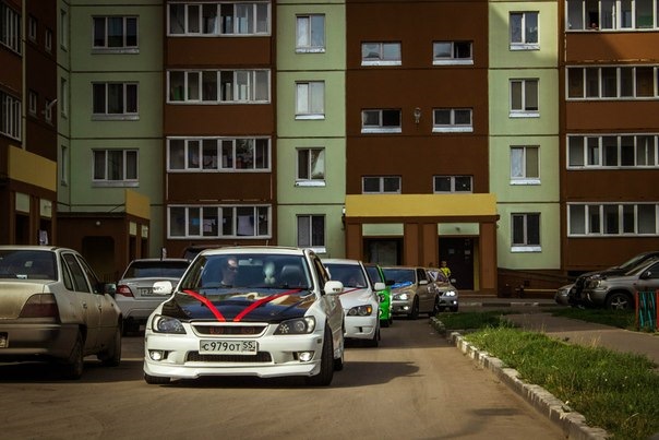 Фото в бортжурнале Toyota Altezza. Запчасти на фото: 97907551