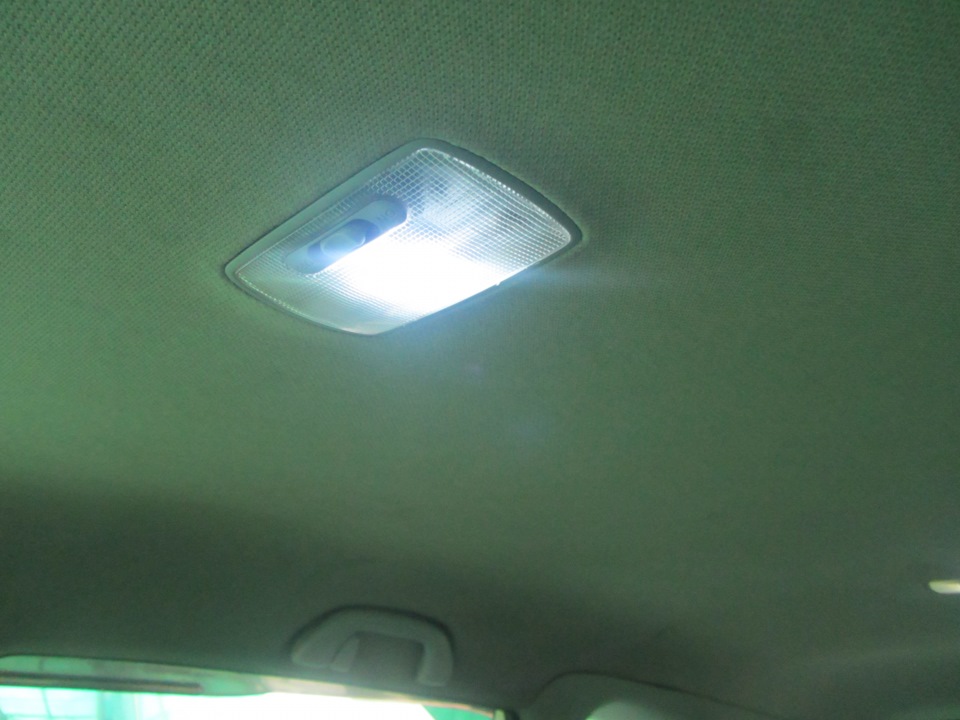 Фото в бортжурнале Honda Stream (RN1-5)