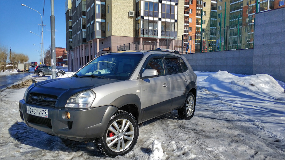 Фото в бортжурнале Hyundai Tucson (JM)