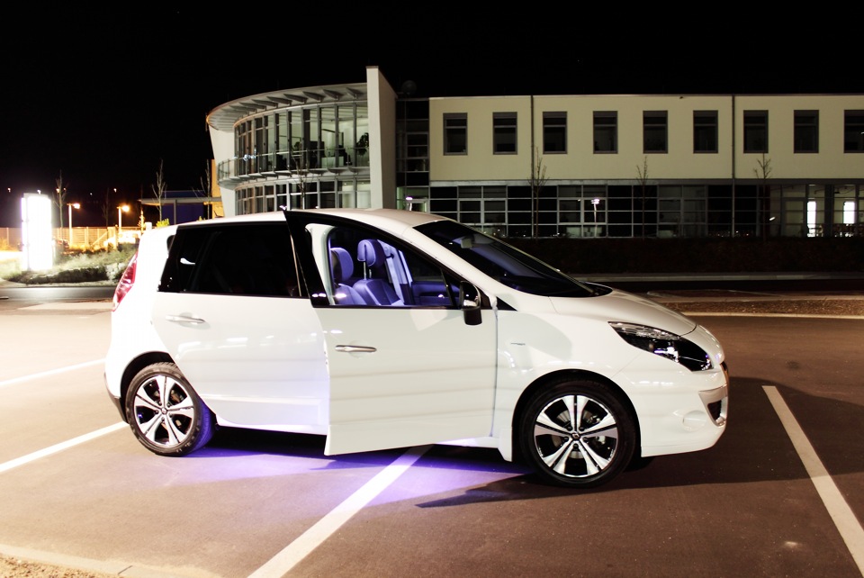 Фото в бортжурнале Renault Scenic III