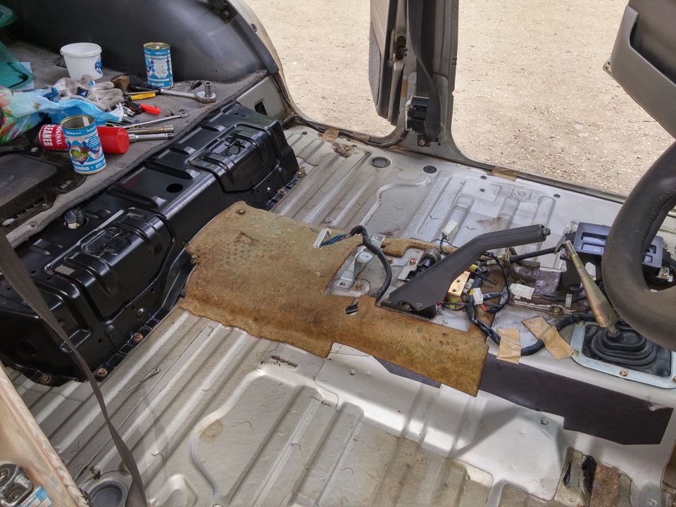 Фото в бортжурнале Mitsubishi Pajero (2G)
