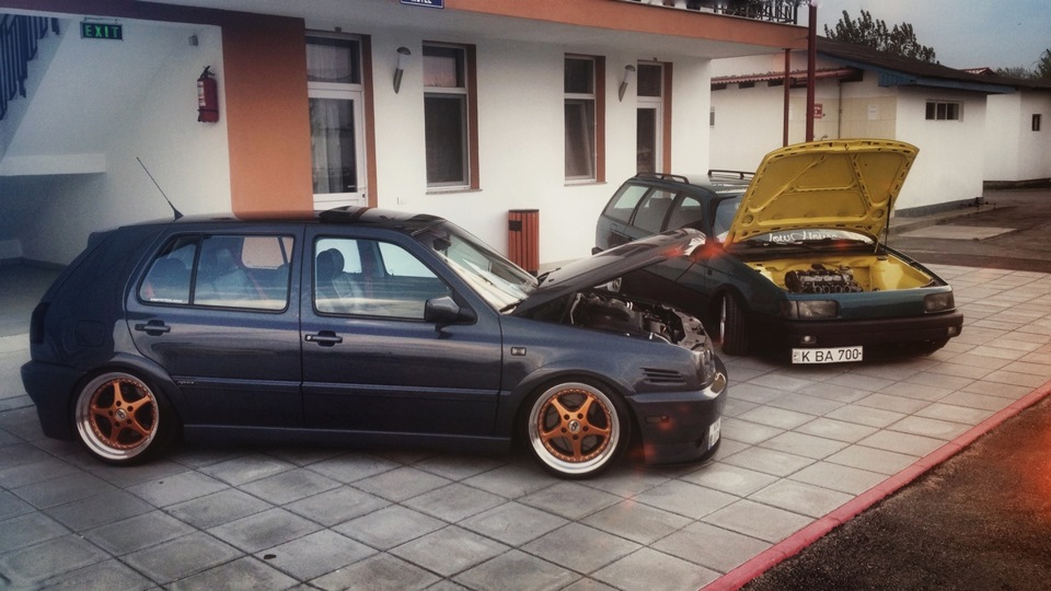 Фото в бортжурнале BMW 3 series Coupe (E30)