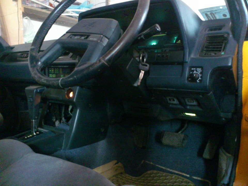 Фото в бортжурнале Toyota Soarer (1G)
