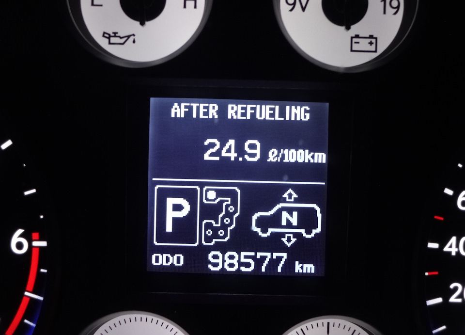 Фото в бортжурнале Lexus LX (URJ200/URJ201)