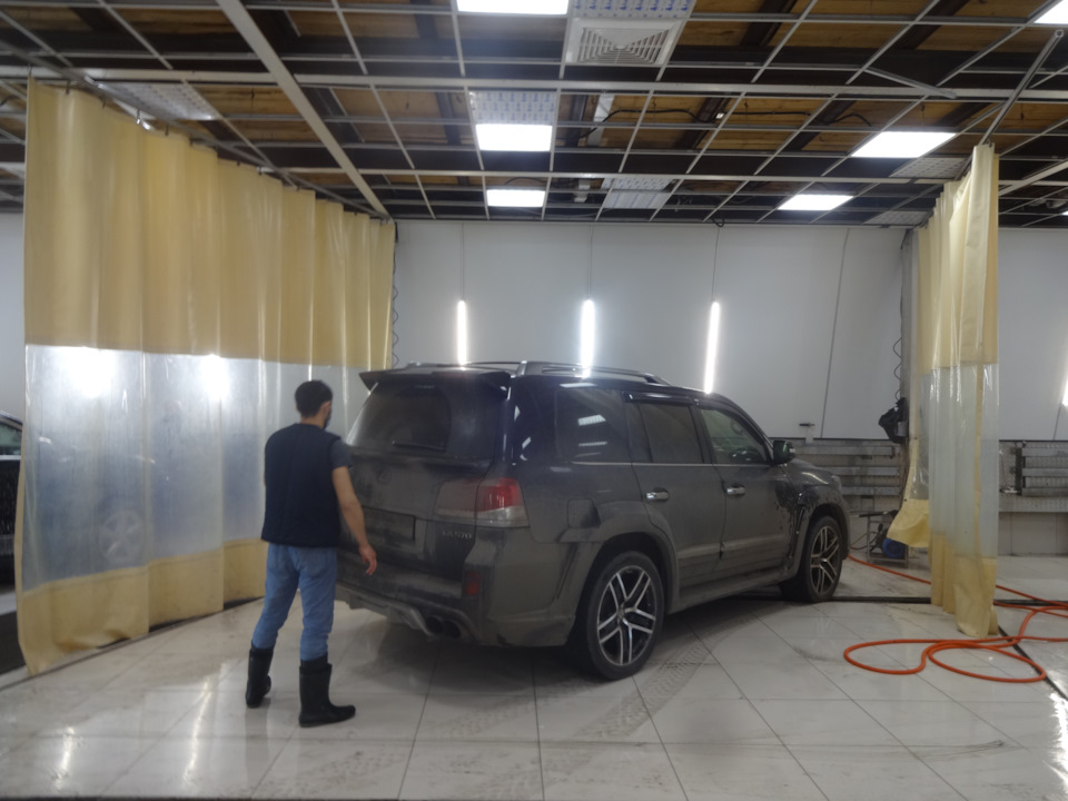 Фото в бортжурнале Lexus LX (URJ200/URJ201)