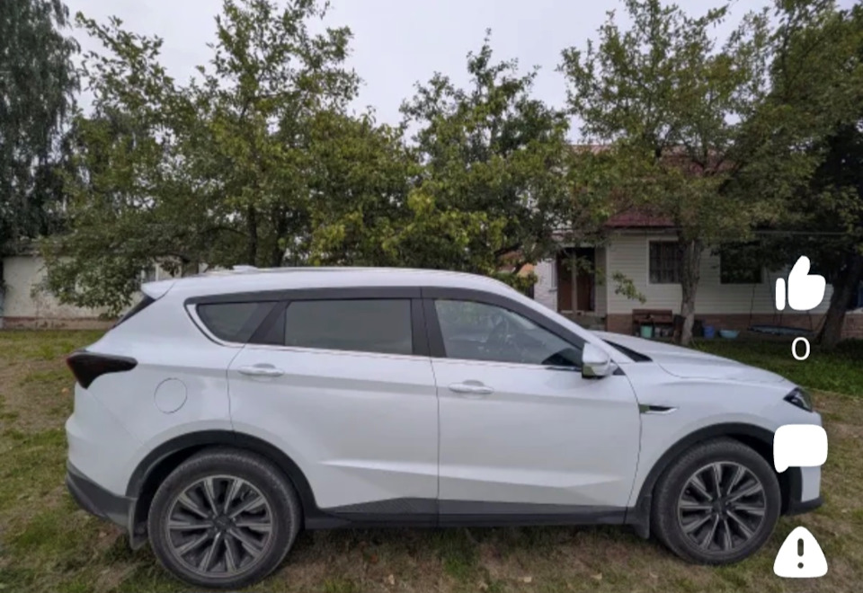Фото и авто не мое, но дефлекторы отличные полоса ровная — Jetour X70 Plus