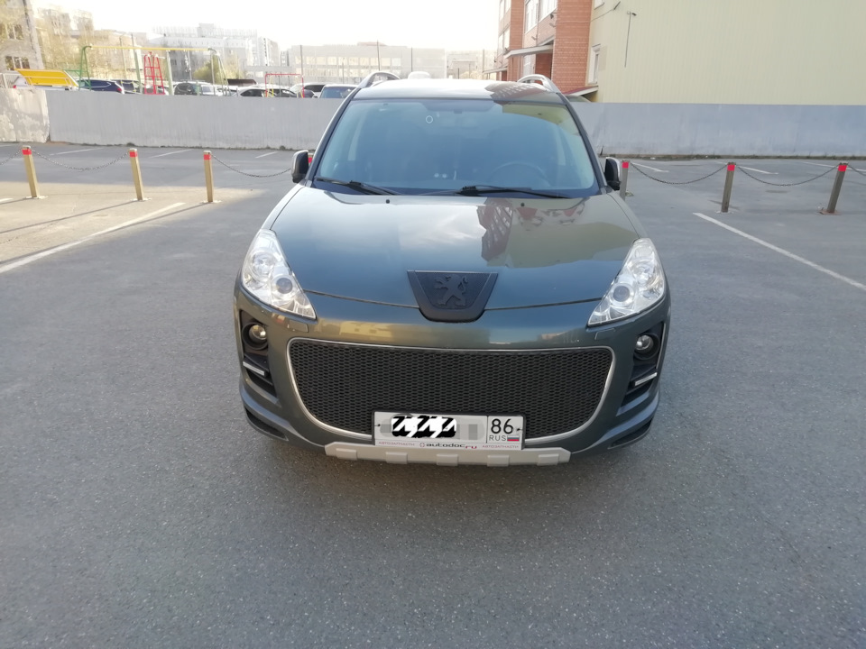 Фото в бортжурнале Peugeot 4007