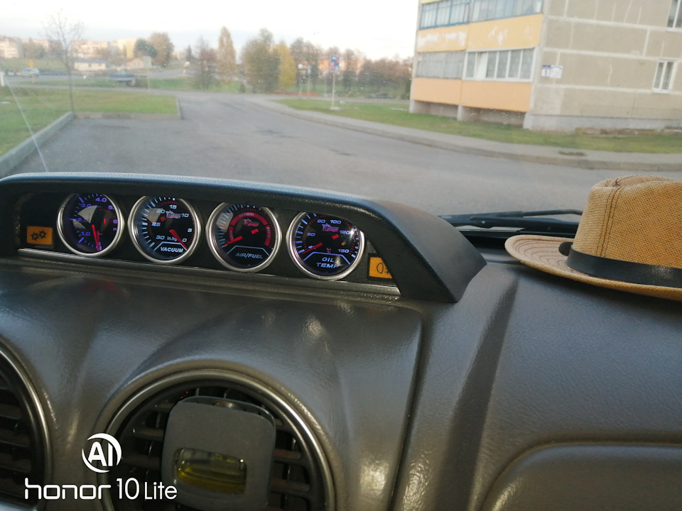 Фото в бортжурнале GMC Envoy (2G)