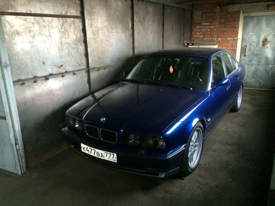 Фото в бортжурнале BMW M5 (E34)