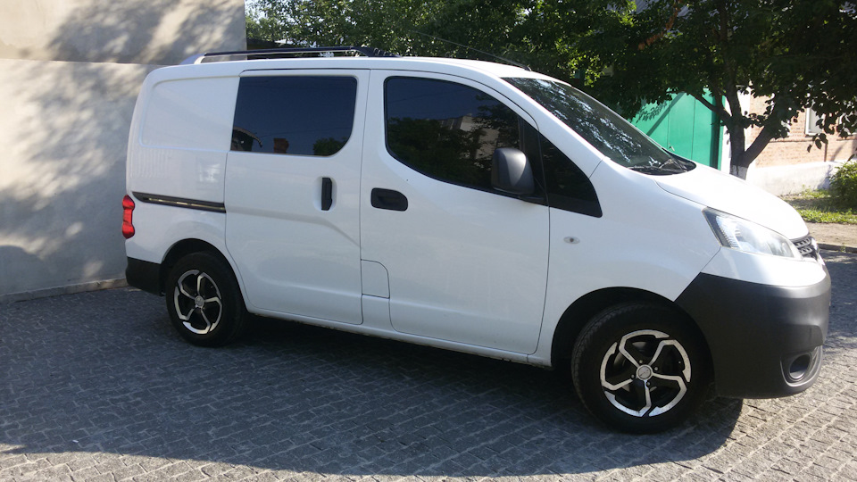 Nissan NV200 "有名なバン"