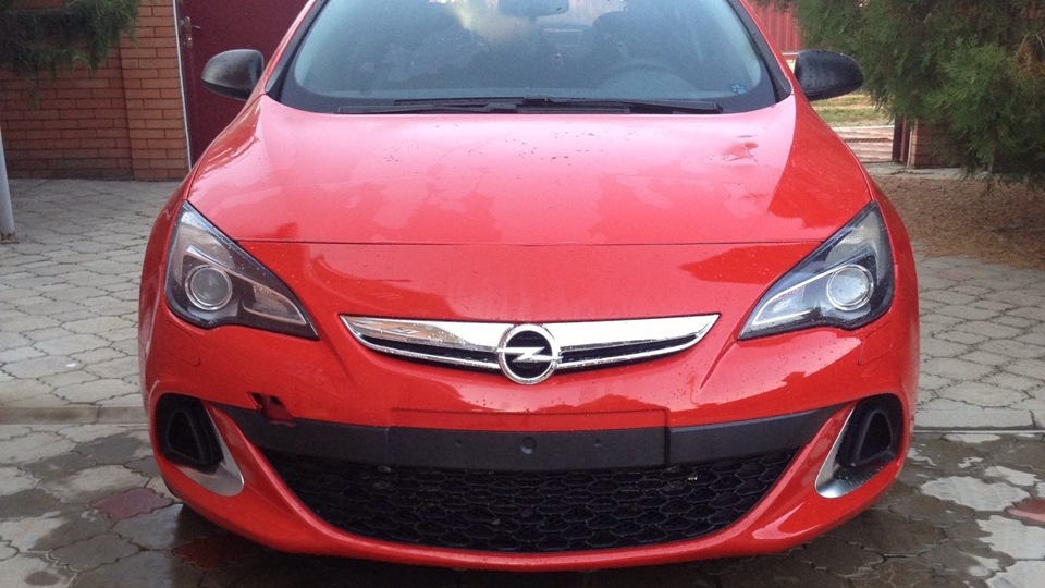 Opel Astra GTC 1.6 Turbo 200+