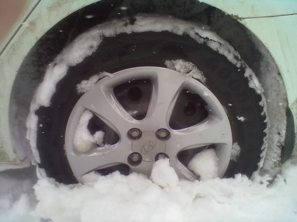 Фото в бортжурнале Hyundai Accent (4G)