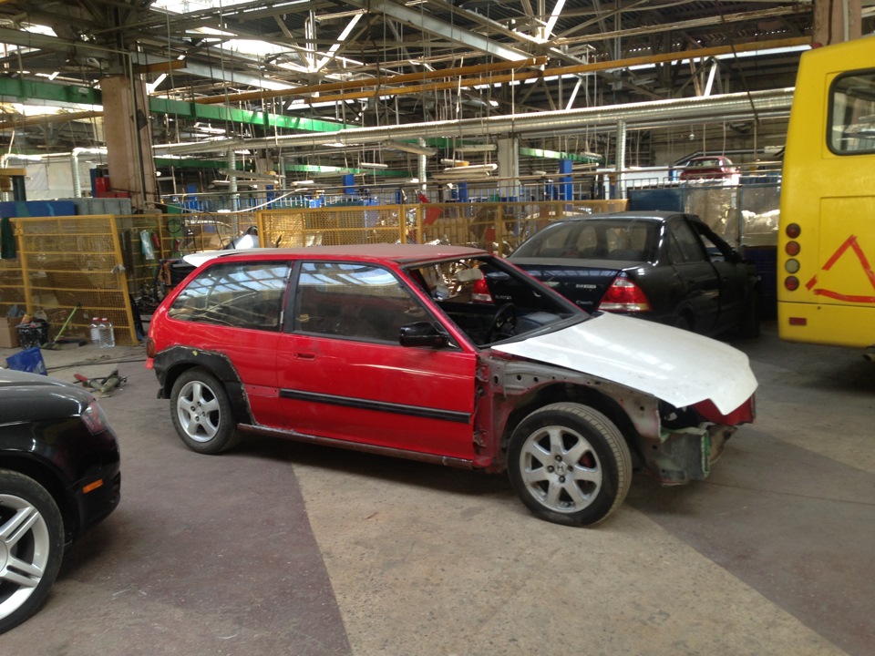 вот она та самая… с большой душой и знойным характером — Honda Civic Hatchback (4G)