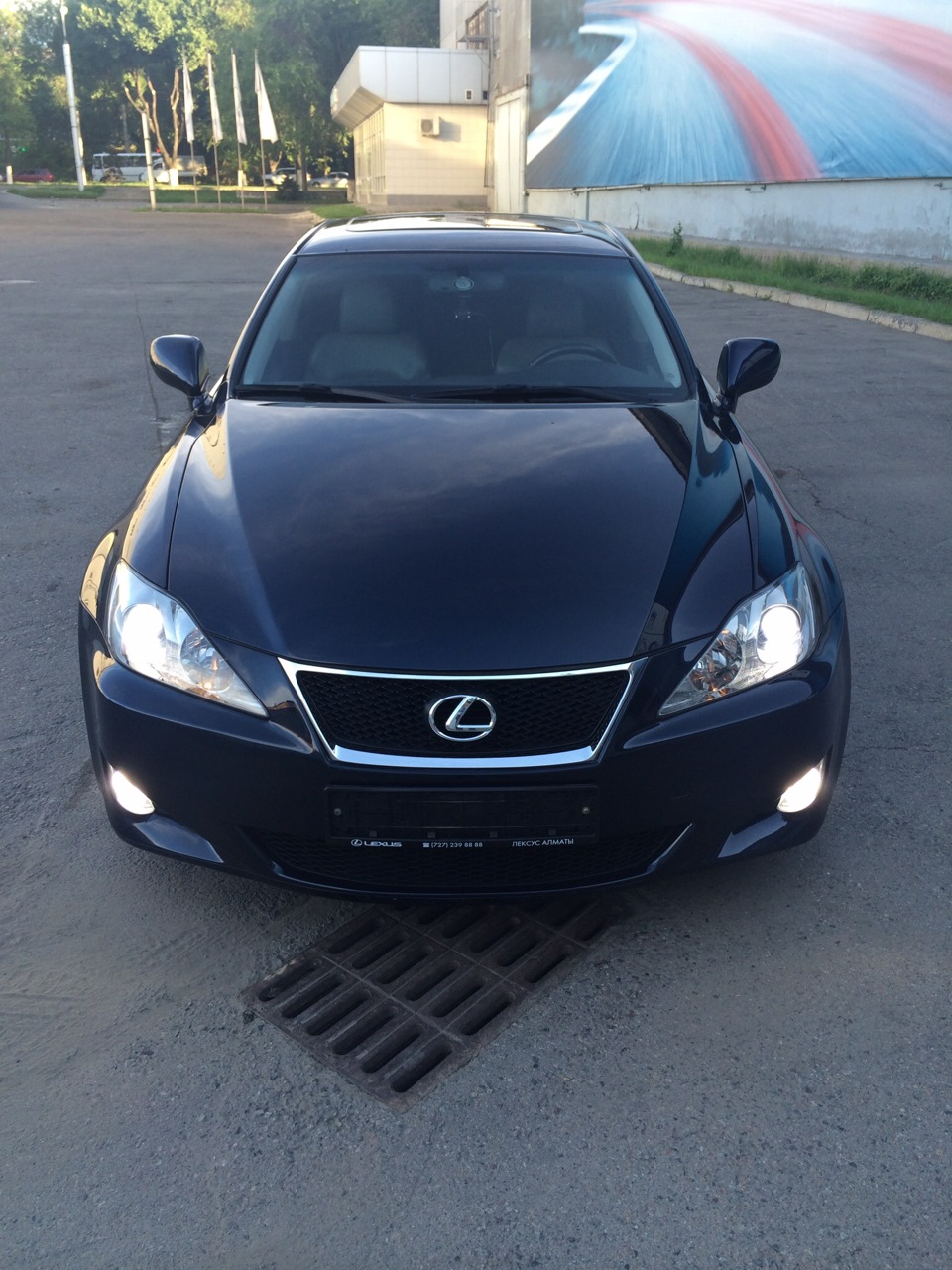 Фото в бортжурнале Lexus IS II