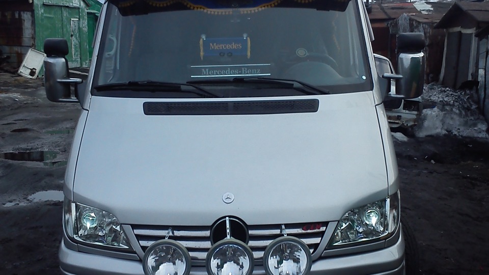Mercedes-Benz Sprinter АВТОЛАЙНЕР51