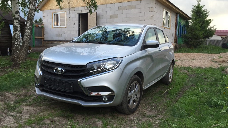Lada XRAY
