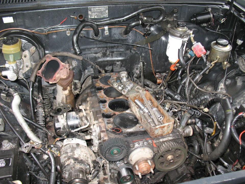 Фото в бортжурнале Toyota Hilux Surf (2G)