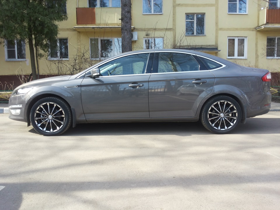Фото в бортжурнале Ford Mondeo IV