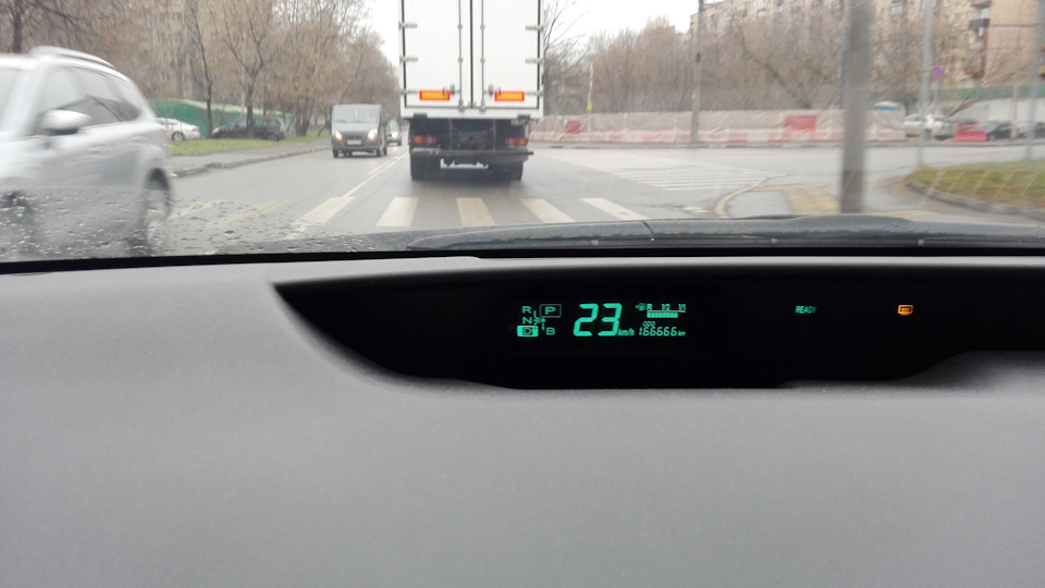 Toyota Prius 20-ка