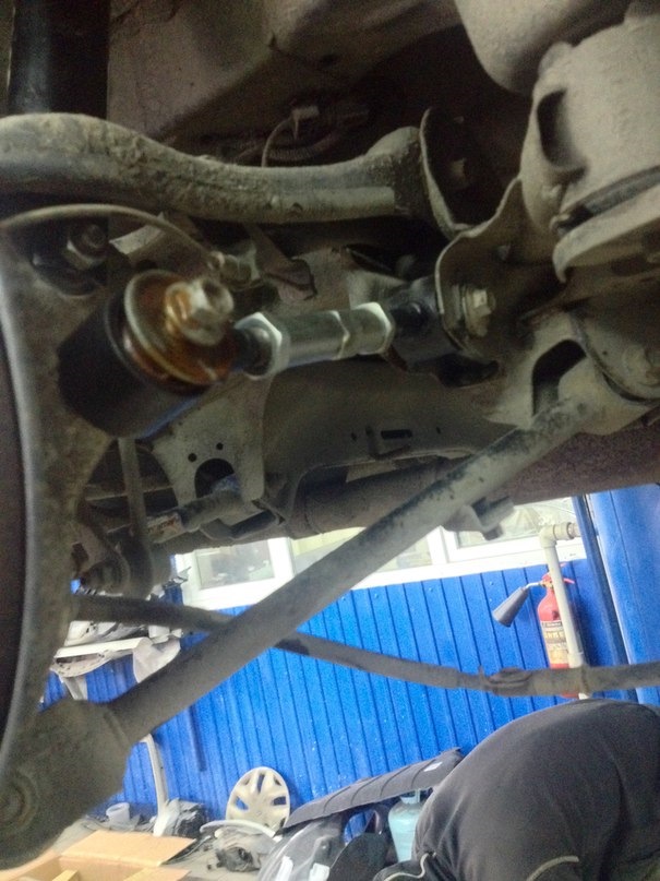Рычаги на месте — Honda Accord (8G)