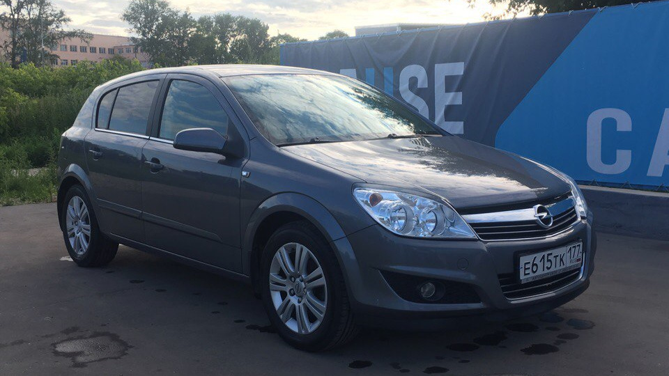 Opel Astra 1.6 MT Cosmo