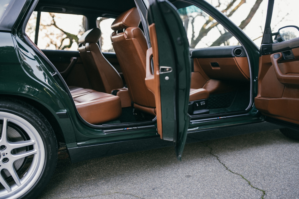 Фото в бортжурнале BMW 5 series Touring (E34)