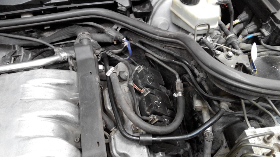 Фото в бортжурнале Mercedes-Benz E-Class (W210)