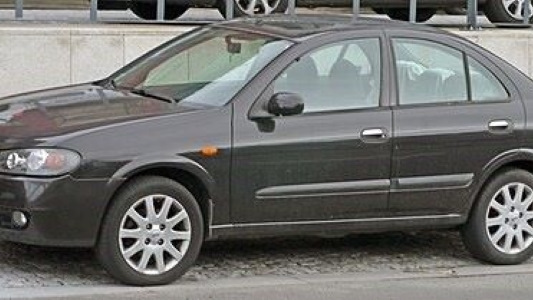 Nissan Almera