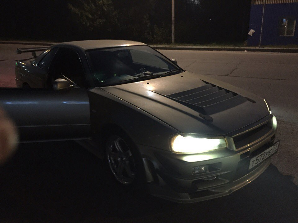 Фото в бортжурнале Nissan Skyline (R34)