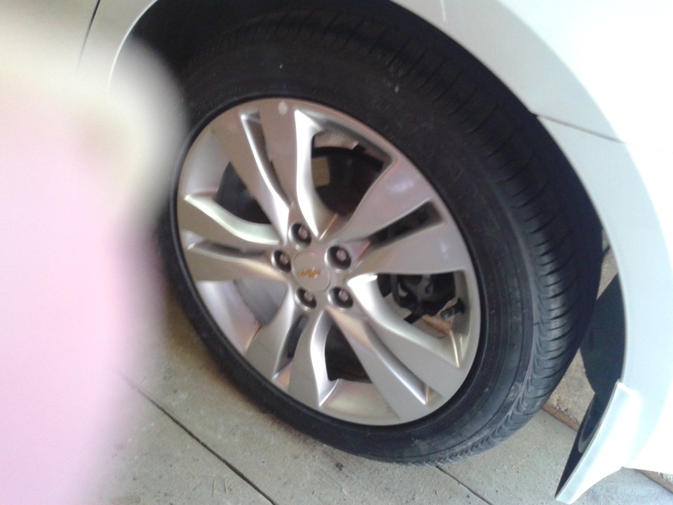 Колесо — штатное 17'' со штатной резиной — Chevrolet Cruze Hatchback