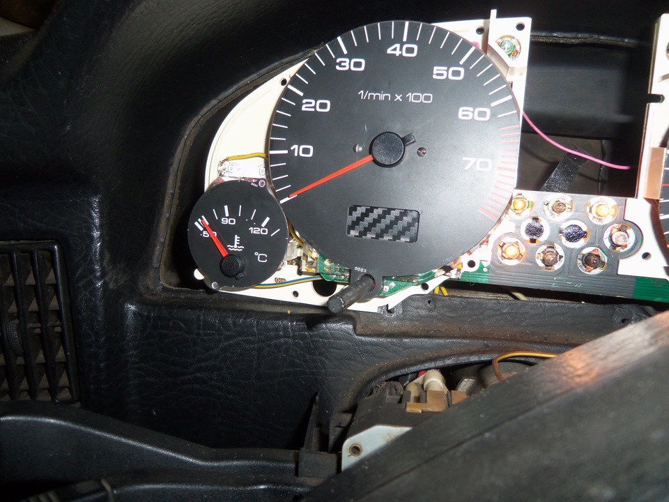 работает — Audi 80 (B3)